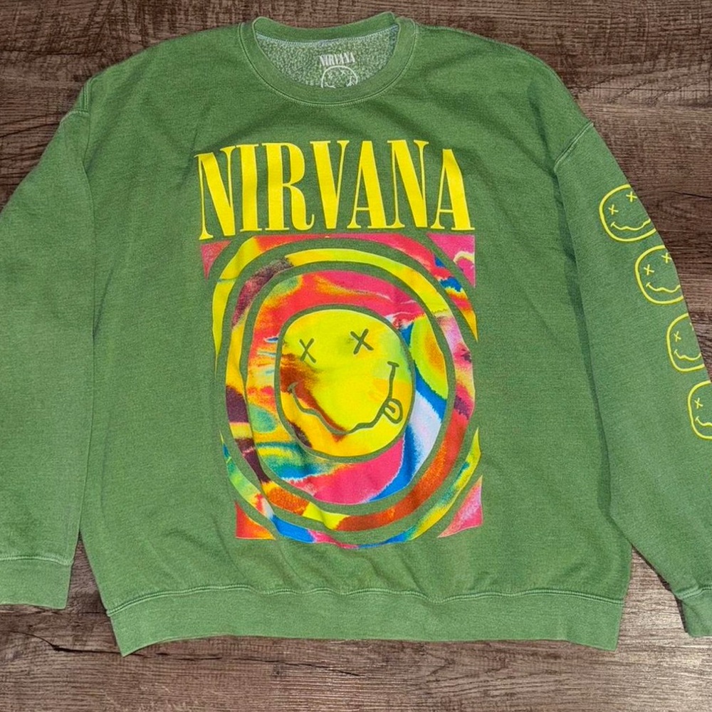 Trendy Nirvana Green Graphic Crewneck